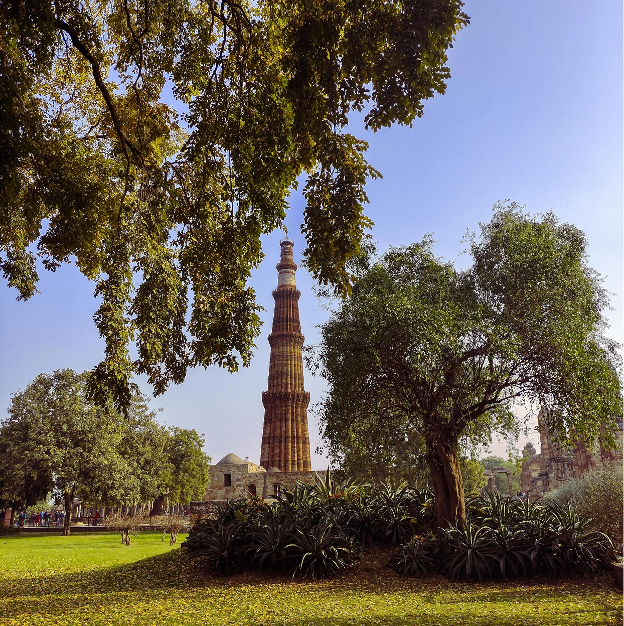 Qutub Minar complex - Delhi Agra Tour
