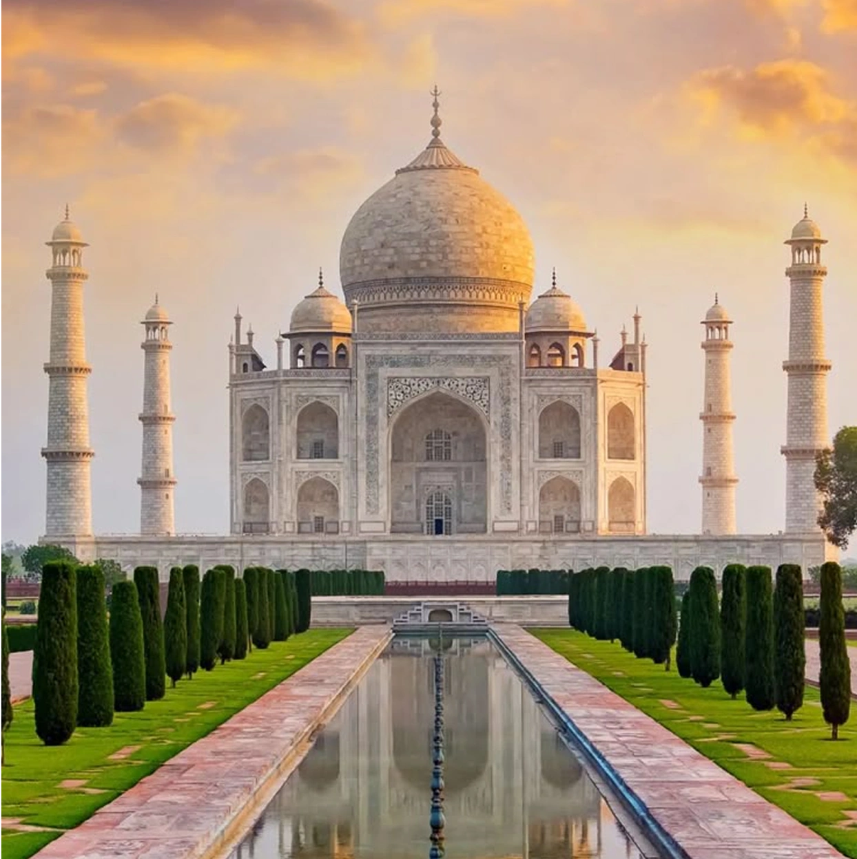 Taj Mahal, Agra:: North India Tour Package from Chennai – Amritsar, Rishikesh, Agra & Delhi